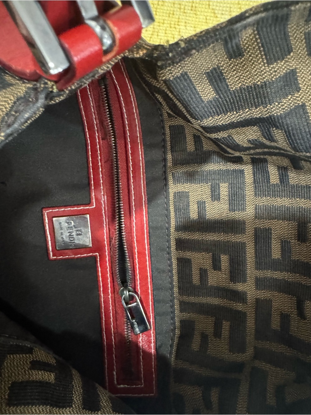 Authentic Fendi FF Monogram Canvas Shoulder Bag – Brown & Red Leather - Picture 3 of 11